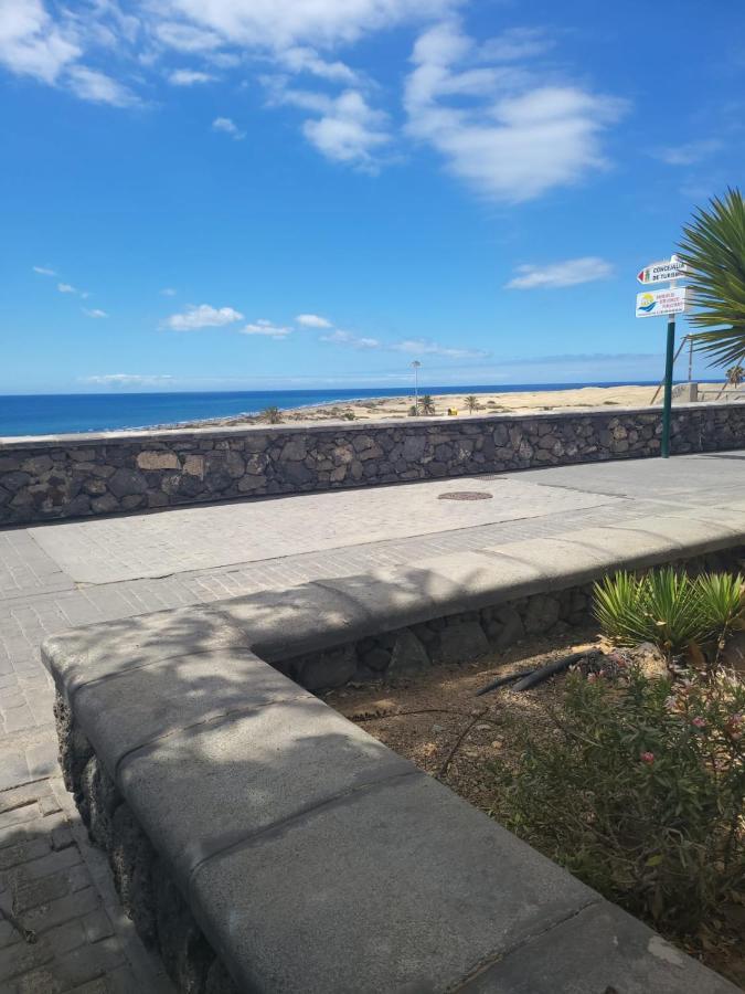 Beach lovers home from home in sunny Gran Canaria, Playa del